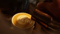 Satu alat buatannya bisa untuk menghasilkan 15 cup espresso. Namun jumlahnya bisa saja kurang dari itu karena dalam proses pemanasan di kompor terus terjadi penguapan yang mana akan mengurangi kadar air di wadah.  