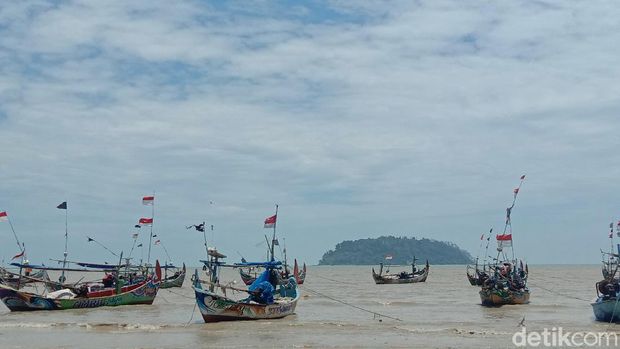 Pantai di Jepara.