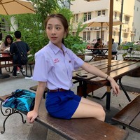 Demi menjadi wanita, Peerada Namwong menjalani terapi hormon. Keputusannya itu dimengerti oleh kedua orangtuanya. Tapi untuk membiayai terapi dia tidak disokong dana. Foto: Facebook Peerada Namwong