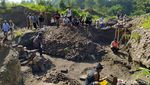 Penampakan Bebatuan yang Diduga Candi di Lereng Merbabu-Merapi