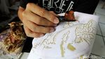 Perajin Difabel di Solo Berkarya Lewat Batik
