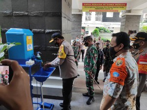 TNI-Polri Resmikan Apartemen Bebas COVID Berstandar Prokes di Jakbar
