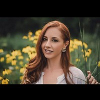 Tris Marie pun mengaku jika sejak dulu banyak orang tidak percaya dengan usia aslinya. Orang tidak percaya percaya ketika aku memberi tahu usiaku. Mereka beranggapan aku berbohong untuk cari perhatian yang mana aku tidak (melakukannya). Aku suka meminta mereka menebak usiaku dari 16 hingga 35 dan kebanyakan orang menebak aku berusia akhir 20, ungkap dilansir Dailymail. Foto: Instagram @tris.marie