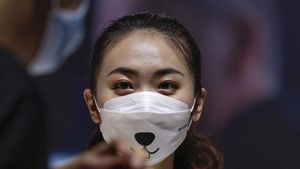 Yang Cantik dan Bermasker di Beijing Auto Show 2020