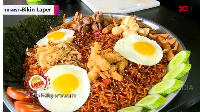 Bikin Laper! Mukbang Mie Samyang Korea yang Pedasnya Poll Bikin Laper! Mukbang Mie Samyang Korea yang Pedasnya Poll