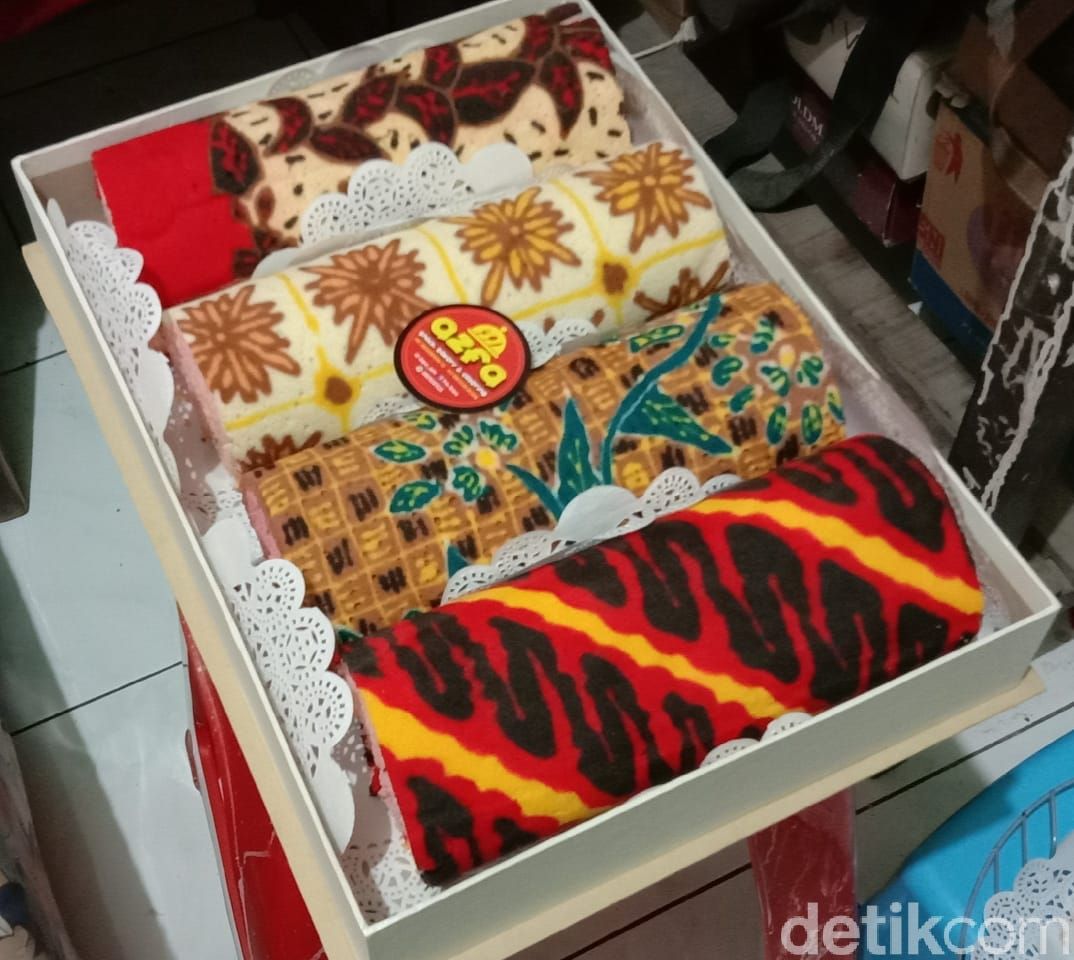 Bolu Batik yang Cantik di Brebes