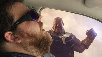 Siap-siap dibangunin Thanos. Foto: doc. Bored Panda