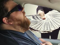 Kocaknya Netizen Edit Foto Pria Ini Pakai Photoshop