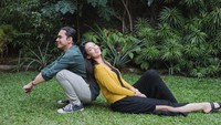 Meski menampilkan adegan ranjang dengan pakaian lengkap, namun sinetron itu ditegur KPI karena dianggap melanggar. (Foto: Instagram/haico.vdv)