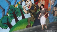 Setiap 2 Oktober, masyarakat Indonesia memperingati Hari Batik Nasional.