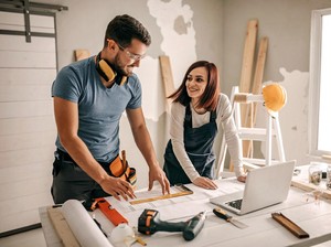 Mau Hemat Renovasi Rumah dengan Budget Terbatas? Ikuti Tips Ini