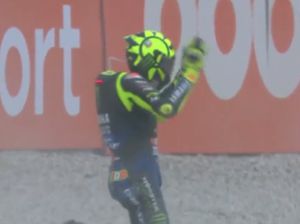 Lagi-lagi Valentino Rossi Gagal Finis Lagi