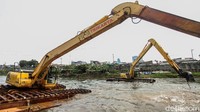 Untuk menjalankan program ini, pihaknya mengerahkan 8.000 personel. Proyek Grebek Lumpur ini juga disebutnya telah berjalan sejak April 2020.