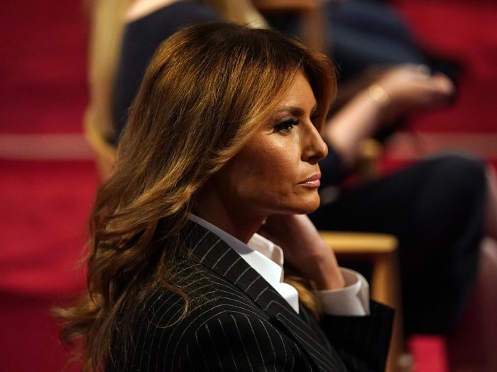 As Gugat Ajudan Melania Trump China Pakai Batch Testing Periksa 9 Juta Orang
