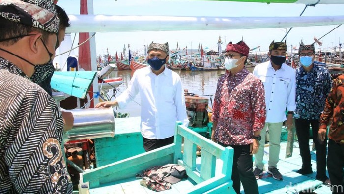 menteri koperasi teten masduki