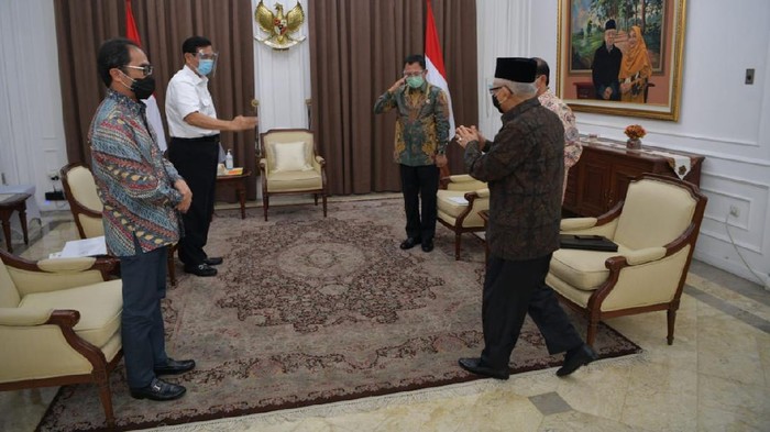 Pertemuan Luhut, Terawan dengan Wapres Maruf Amin.