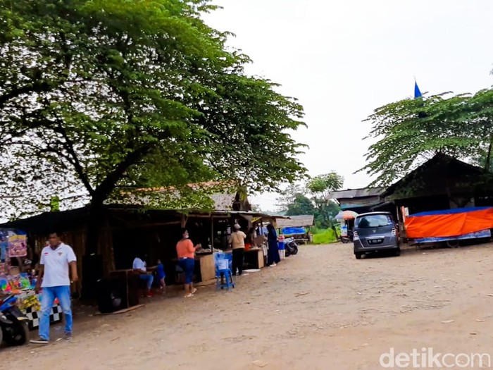 warung cere bu tini nikmatnya makan ikan cere goreng di warung cere bu tini yang terkenal di tangerang