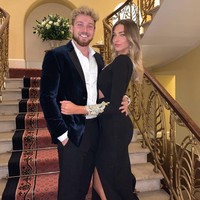 Dulu, Zara dan Sam tampak selalu mesra. Foto kemesraan mereka kerap membuat iri netizen. Namun nama Zara jadi tidak harum lagi setelah gosip perselingkuhan. Foto: dok. Instagram