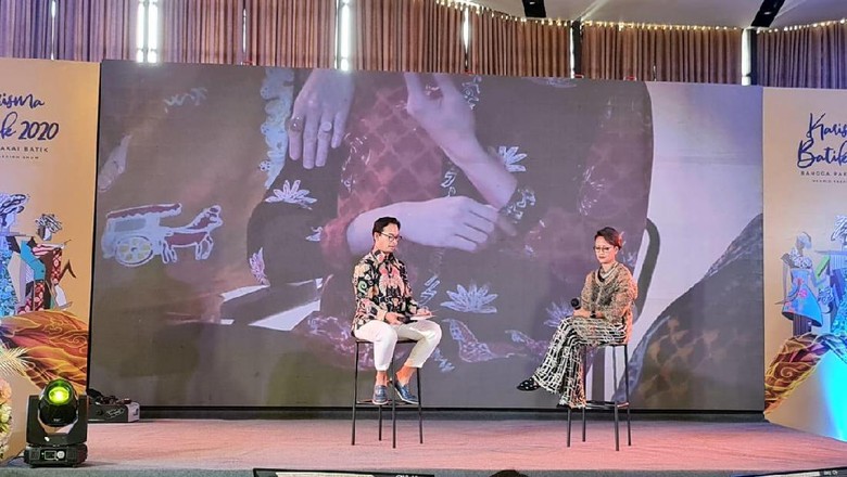 Acara Karisma Batik 2020: Bangga Pakai Batik Acara Karisma Batik 2020: Bangga Pakai Batik