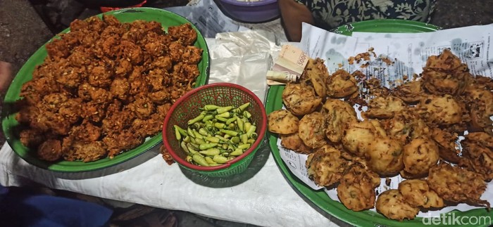 Lentho demit Lentho Demit, Jajanan Ndeso yang Muncul Malam Hari