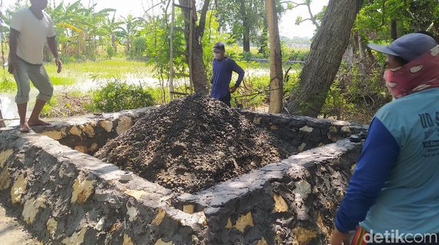 Lokasi pengeboran sumur di dekat lokasi Api Abadi Mrapen, Grobogan, Sabtu (3/10/2020).