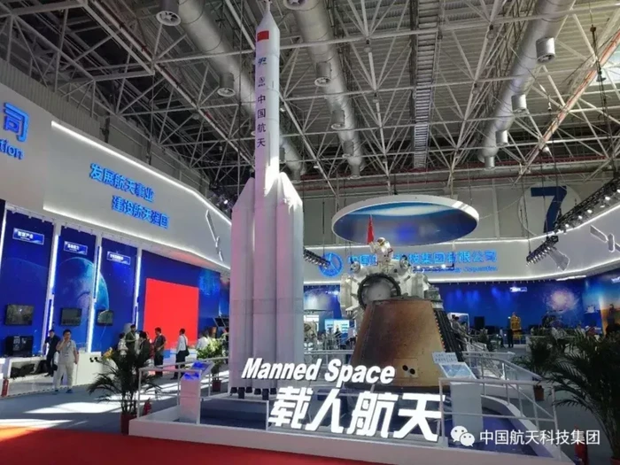 china mengembangkan roket baru untuk mendaratkan astronaut ke bulan