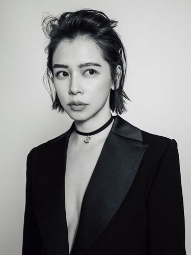 Vivian Hsu Aktris dan penyanyi Taiwan Vivian Hsu.