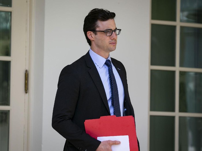 Nicholas Luna, deputy assistant and personal aide to U.S. President Donald Trump, waits in the Rose Garden of the White House in Washington, D.C., U.S., on Wednesday, Oct. 2, 2019. Trump said he would discuss trade and military purchases with Finlands President Sauli Niinisto. Photographer: Al Drago/Bloomberg via Getty Images