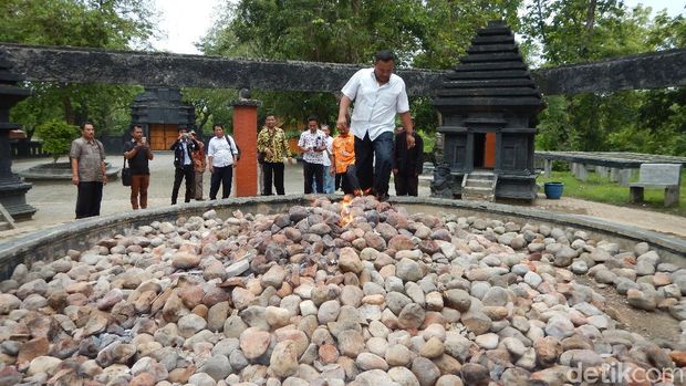 Api abadi Kayangan Api bojonegoro Api abadi Kayangan Api bojonegoro
