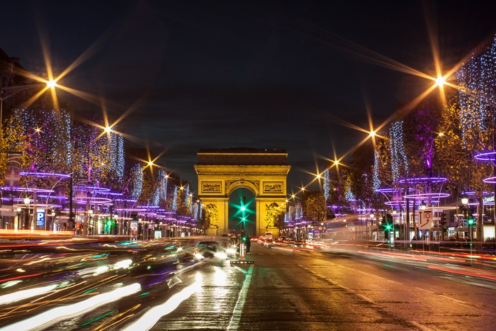 Arc de Triomphe di Paris, Prancis
