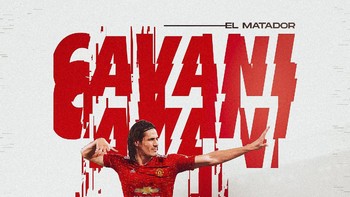 Selebrasi Cavani dengan jersey Man United. Foto: Screenshoot
