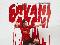 Menjelang penutupan bursa transfer musim panas, Edison Cavani dikabarkan ke Man United. Netizen pun meramaikan dengan mengedit Cavani berseragam Setan Merah.