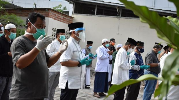 Kepulauan Bangka Belitung (Babel) berduka atas meninggalnya Calon Bupati Petahana Kabupaten Bangka Tengah, Ibnu Saleh Minggu (4/10/20) di Pangkalpinang. Ist