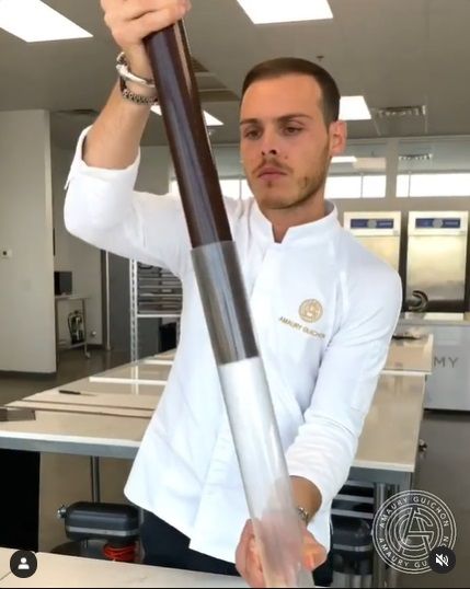 Keren! Teleskop Setinggi 1,5 Meter Ini Dibuat dari Cokelat Asli