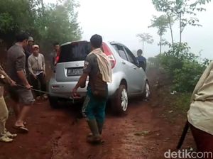 Belajar dari Kasus Pemobil Jakarta Tersesat di Hutan saat Ikuti GPS