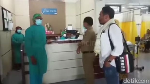 Video Oknum LSM Jemput Paksa Jenazah Pasien Reaktif di RSUD Banyuwangi Viral
