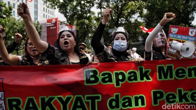 Aksi Para Pekerja Hiburan Malam Tuntut Cabut PSBB Jakarta