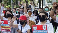 Lisman mengatakan para pekerja tersebut kehilangan mata pencariannya karena tempat hiburan tidak diperbolehkan beroperasi di tengah pandemi. Sementara para pekerja tempat hiburan tidak mendapatkan pekerjaan lain untuk memenuhi kebutuhan hidupnya sehari-hari.  
