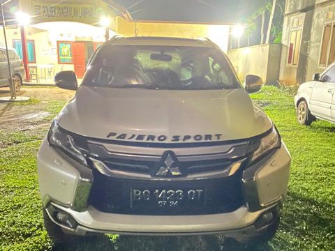 Barang bukti kasus pembobolan bank dan akun Grab di Tulung Selapan, Sumsel