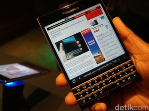 9 Ponsel Unik Berwujud Nyentrik