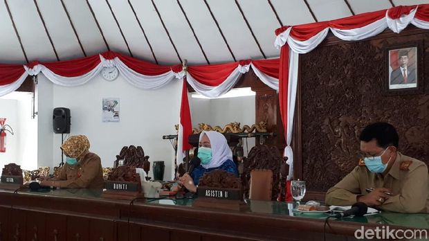Bupati Bojonegoro Anna Mu'awanah