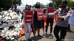 Demo di Seberang Istana Soroti Kasus Pelanggaran HAM