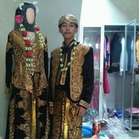 Mari kita sama-sama doakan agar pernikahan keduanya bisa berjalan dengan lancar. Cocok nggak nih? Foto: Instagram/@dagelan.id