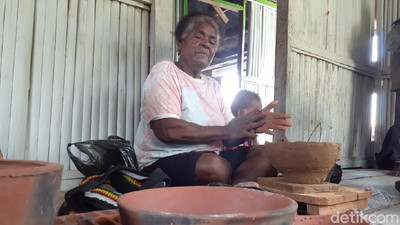 Foto: Abar, Kampung Perajin Gerabah Terakhir Papua