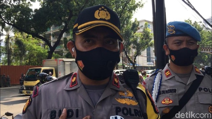 Kapolsek Gambir, Kompol Kade Budiarto