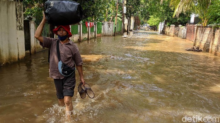 Daya Tampung Saluran Air Jakarta Dinilai Tak Bisa Penuhi Target Banjir Anies