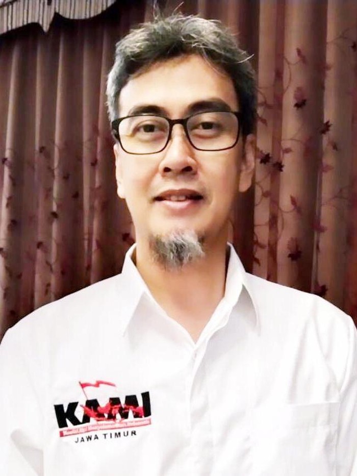 Ketua Komite Eksekutif KAMI Jatim Donny Handricahyono