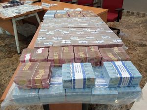 Bareskrim Bekuk Sindikat Pembobol Akun Bank dan Grab, Kerugian Rp 21 M
