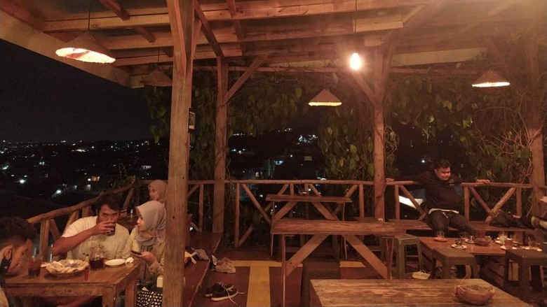 Kopi Kiwari Kedai Kopi Kiwari di Bandung