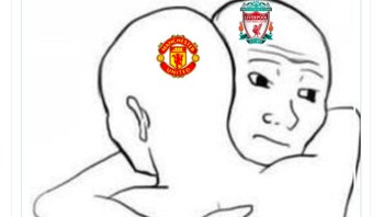 MU dan Liverpool berpelukan. Foto: istimewa